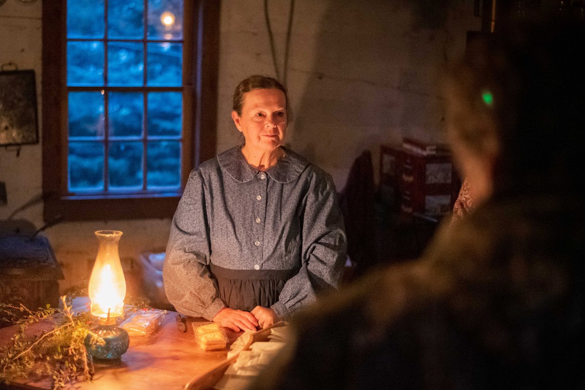 Our incredible #volunteers play an essential role in sharing education and creating memorable experiences for visitors. We're always looking for energetic individuals looking to have fun serving the #community. 
Get in on the fun!
greyroots.com/volunteer