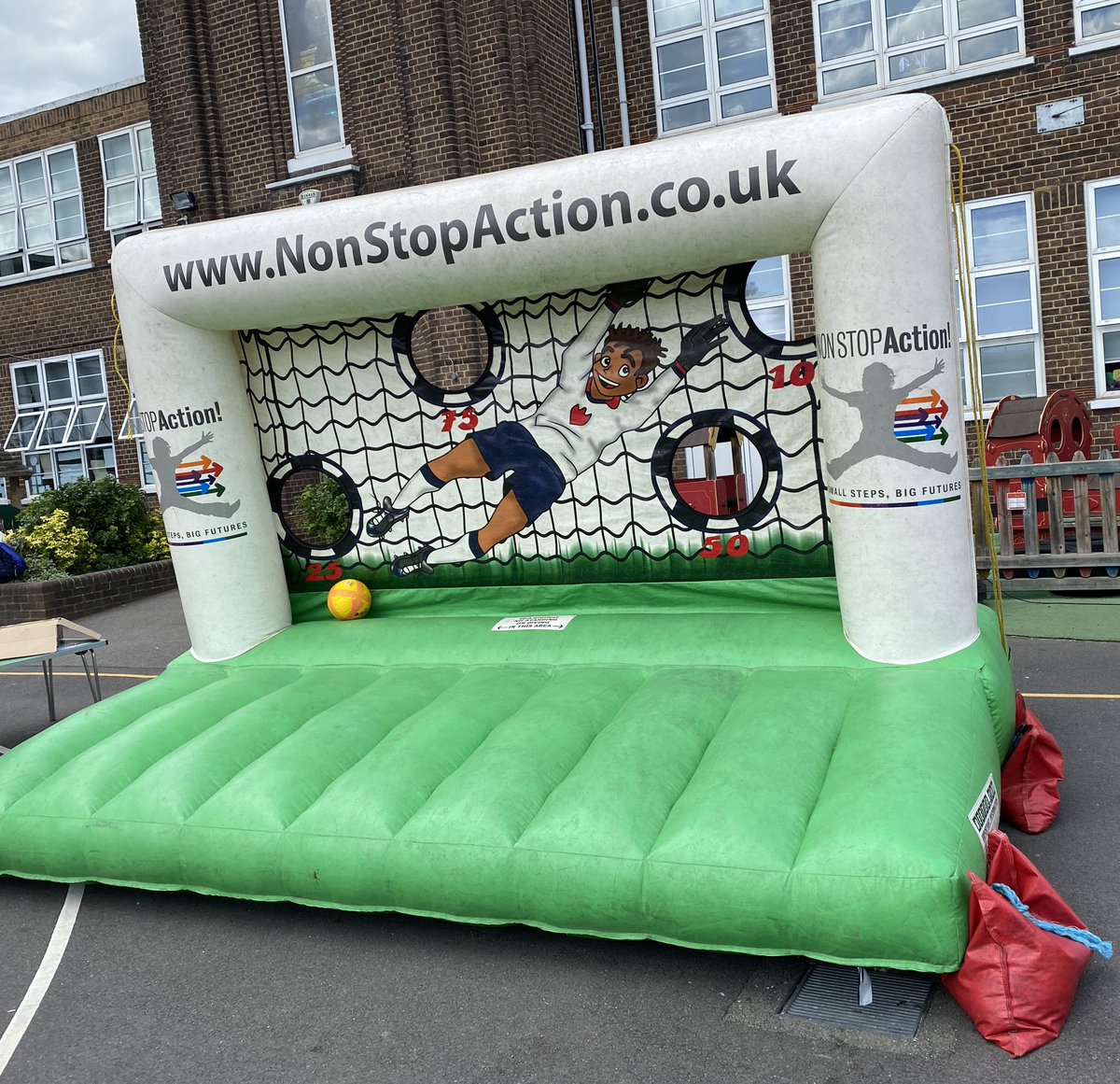 Glebe Primary School tweet media