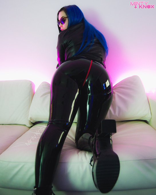 Instagram didn&rsquo;t like this photo.. 🫢 More naughty latex photos on my 🔐💙🤍 🔥 https://t.co/qDXrvfJJLu 🔥 #latexass<a href="/tag/latex"class="tags"><span>#latex</span></a><a href="/tag/fetish"class="tags"><span>#fetish</span></a><a href="/tag/latexleggings"class="tags"><span>#latexleggings</span></a><a href="/tag/latexgirl"class="tags"><span>#latexgirl</span></a><a href="/tag/lat"class="tags"><span>#lat</span></a>