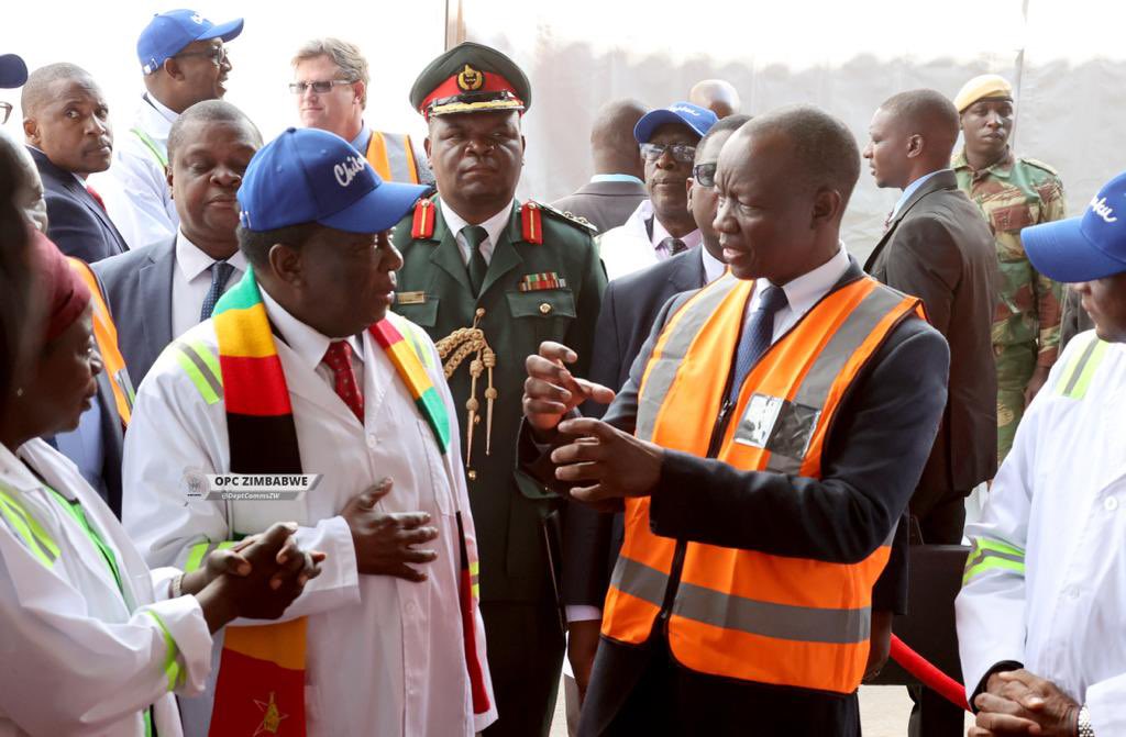 DeptCommsZW's tweet photo. H.E. President @edmnangagwa commissions a Delta Sparkling Beverages Plant in Granite side &amp; a Lagers Manufacturing Plant in Southerton, Harare. Industry is growing in Zimbabwe, courtesy of the growth strategies being pursued by the Second Republic. https://t.co/cfmTPLhy12