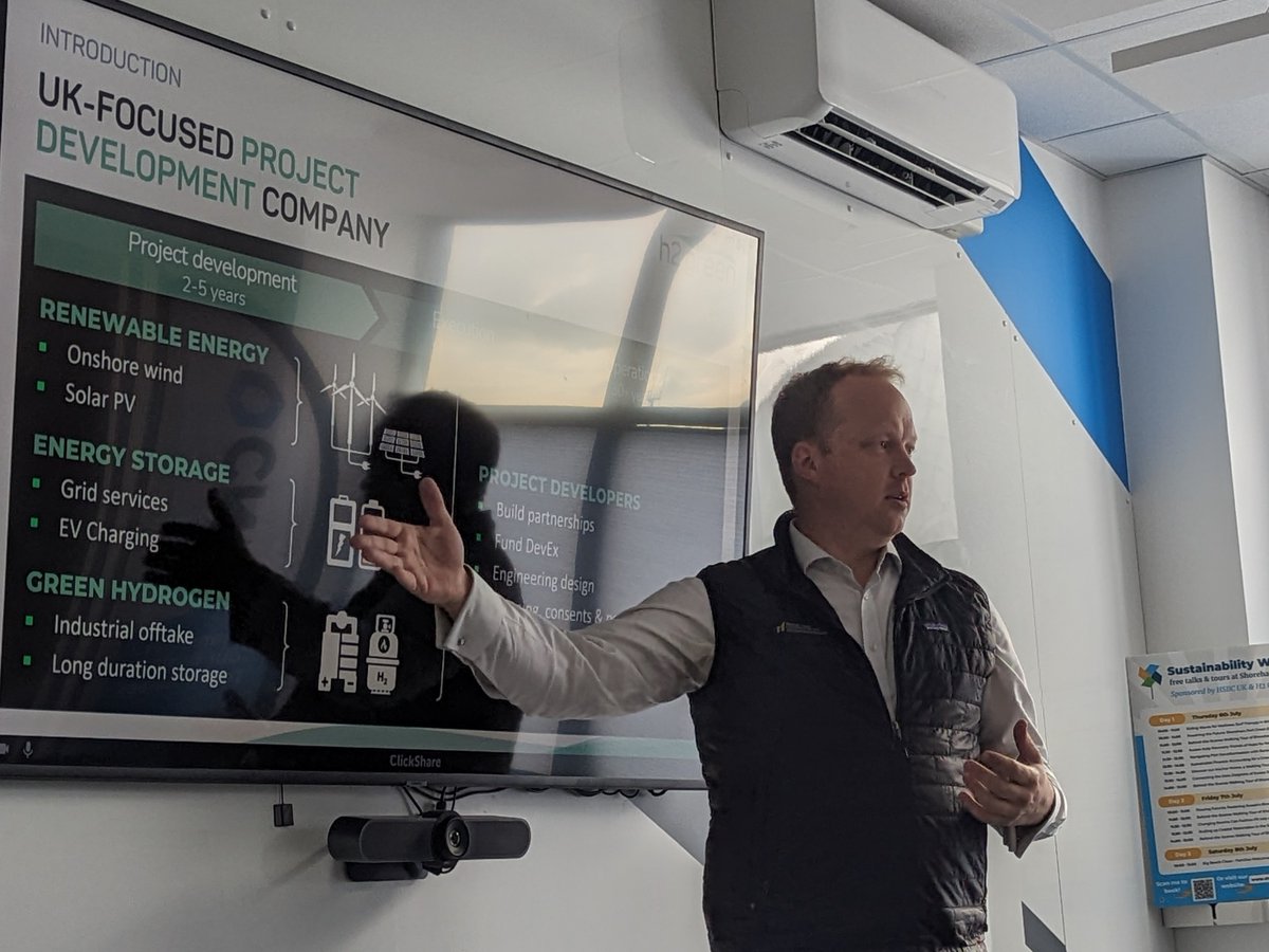 GETECHplc's tweet photo. Today, @H2Green_ MD Luke Johnson presented an update on the Shoreham Port Green Energy Hub and its role in the UK's #NetZero ambition. He explored the transformative potential of #GreenHydrogen during #SustainabilityWeek hosted by @shoreham_port. #Getech #GTC #GreenEnergy https://t.co/boSLCuDX4w