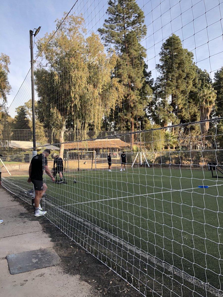 Una que arrancó tranqui hoy fui yo entrenando con los all blacks 🤌🏼