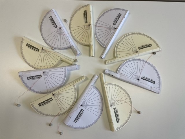 Mrs K's Yr 8's had an great afternoon using their homemade clinometers to measure the heights of the buildings around the school.