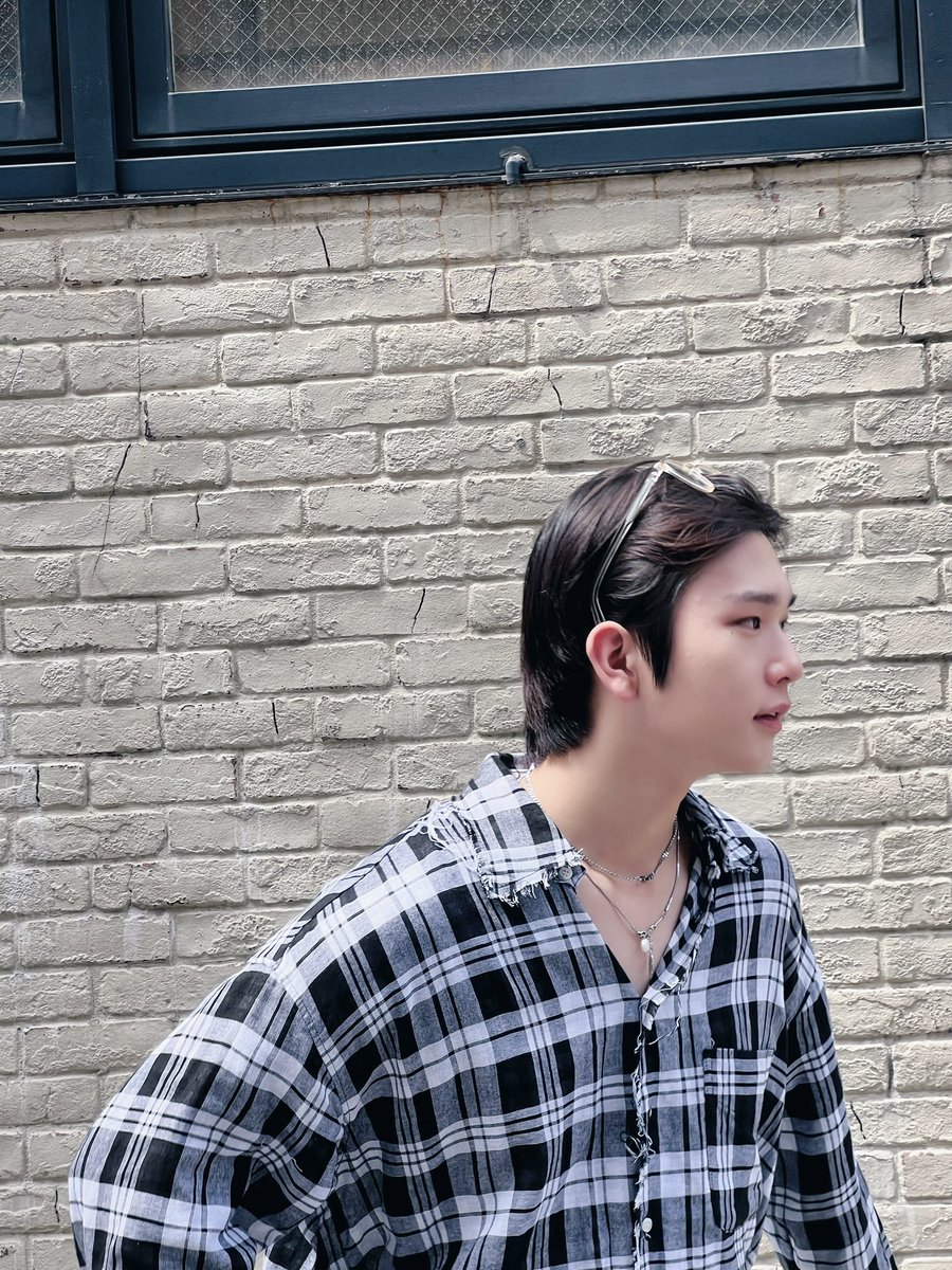 by_EPEX's tweet photo. [#백승]

덥다 더워🥵

#EPEX #이펙스 #BAEKSEUNG #백승 #백전백승 https://t.co/wFPH8FsWm6