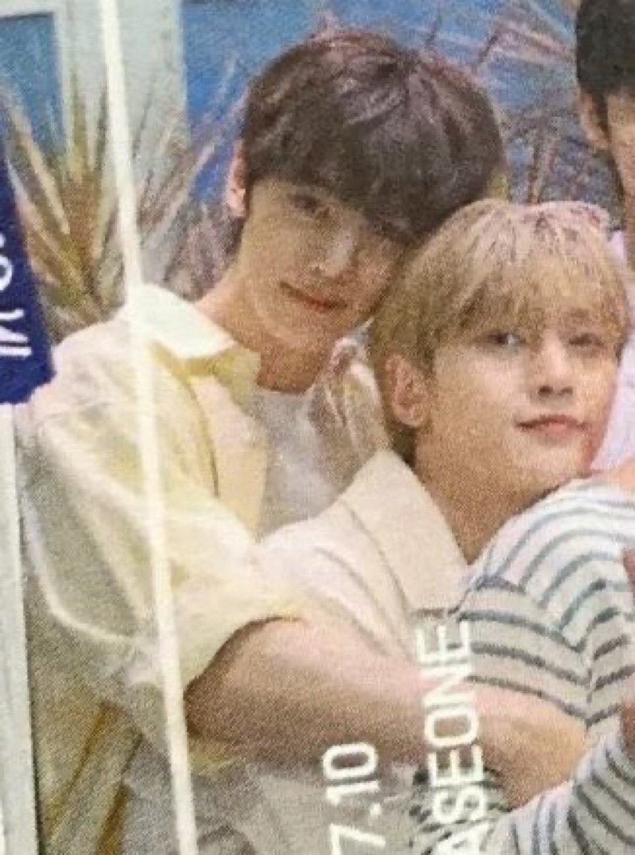 zbwoohyun's tweet photo. mattvin who find each other cute, mattvin who want to be reborn as each other, mattvin who love physical touch, mattvin who likes to hug people and shower people with love… MY MATTVIN… https://t.co/JyVrsRMxLn