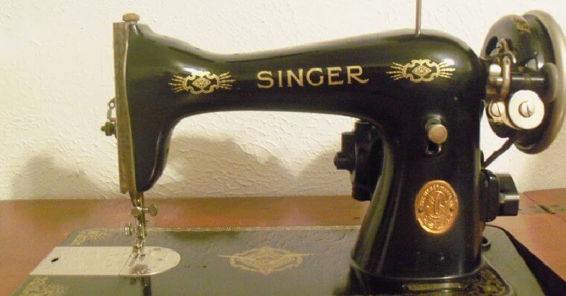 27mirror's tweet photo. Reunimos os itens vintage mais comuns pelos quais os colecionadores estão pagando caro. Se você tiver a sorte de ter algum deles, você está rico.