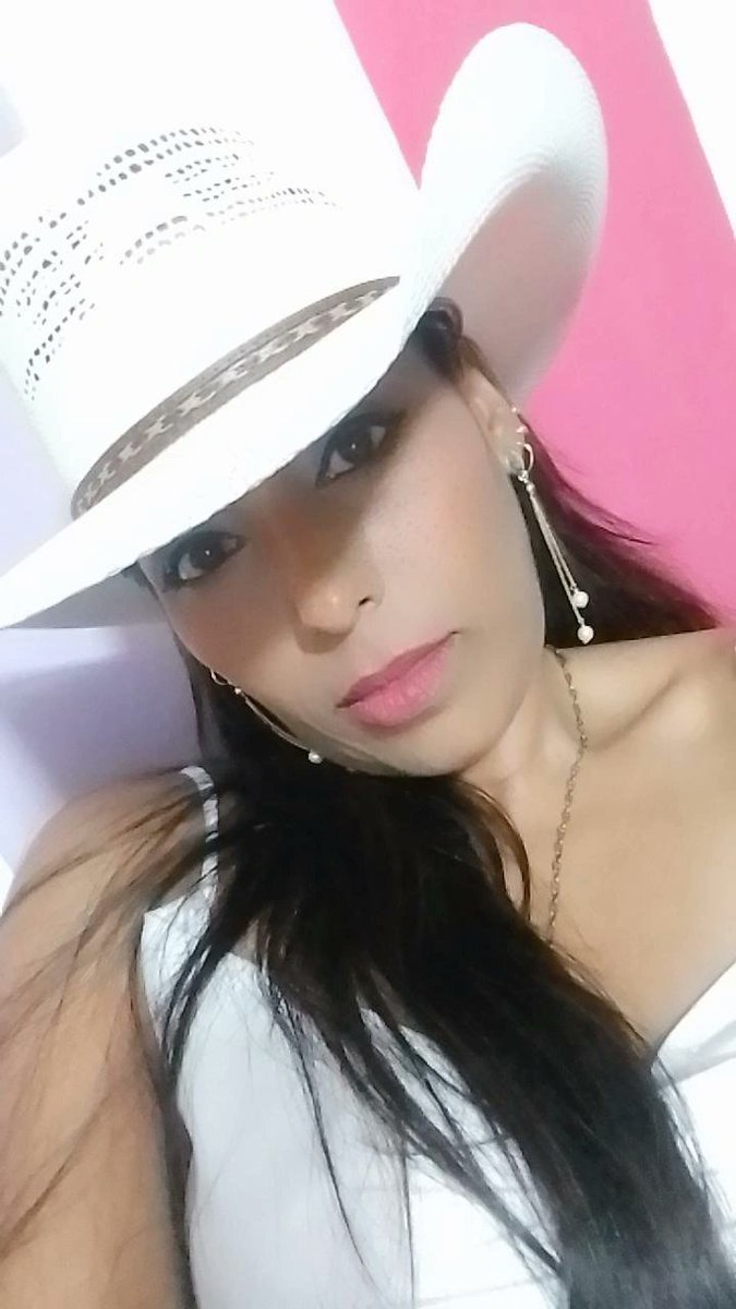 Feliz día mi gente ☀️😎