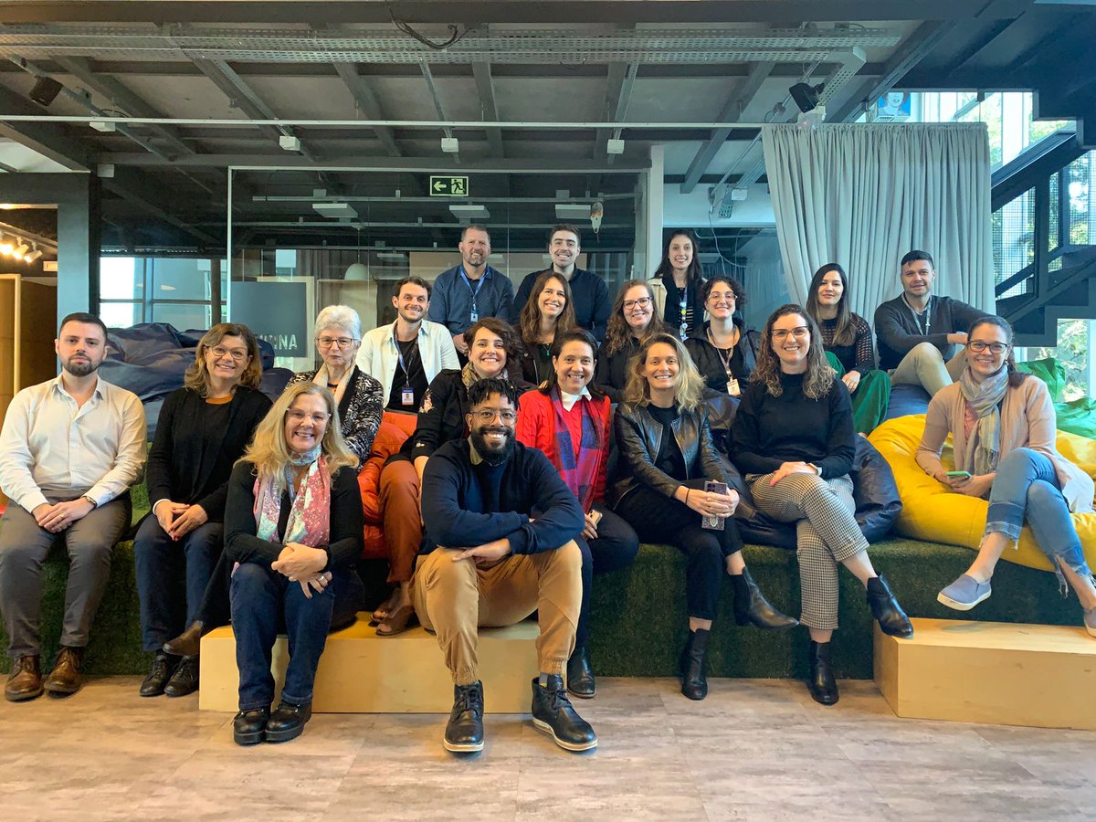 Rede_RNP's tweet photo. A equipe do INOVA ID RS realizou um workshop para modelagem da governança da federação que está sendo proposta com o projeto. O evento foi realizado no dia 04/07, no espaço CriaLab no @Tecnopuc (RS). Saiba mais: https://t.co/S4bCAKNYIS https://t.co/KgFoki2a9W
