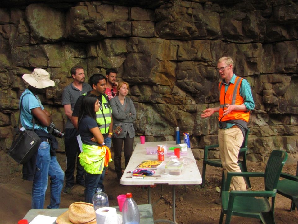 Gerrit Dusseldorp joins Liveable Planet Interdisciplinary Programme. He will look at the interaction between humans and planet through time universiteitleiden.nl/en/news/2023/0… @Keilmesser #archaeology #climatechange #Sustainability