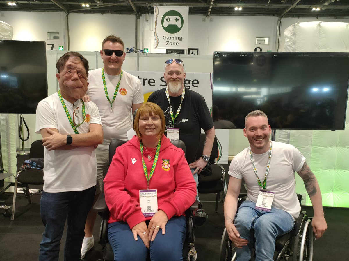 Such a great experience today as guest speaker @DisabilityExpo_ with <a href="/GrumpyGitsShow/">The Grumpy Gits Show</a> . Proud to be here representing <a href="/Wrexham_AFC/">Wrexham AFC</a> . Always a pleasure to catch up with <a href="/OwainLPF/">Owain Davies</a> <a href="/lpftweets/">Level Playing Field</a>, and a real privilege to meet  <a href="/PeterShippeyMBE/">Peter Shippey MBE</a> <a href="/KateShippeyMBE/">Kate Shippey MBE</a>  &amp; made lots of contacts.