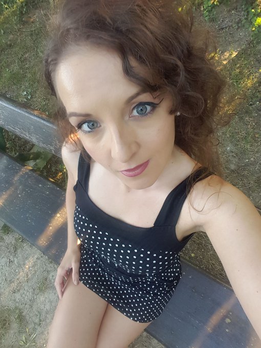 Juste pour le plaisir 💋 https://t.co/efEWsfB5Bt