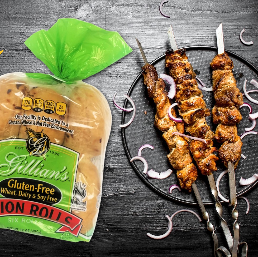 GilliansFoods12's tweet image. Great weekends start with cold drinks, music, and a hot grill with your favorite veggies and meats cooking. Be sure to pick up our #glutenfree #soyfree #dairyfree bulkie rolls and onion rolls! Share your favorite grilling tips in the comments for #NationalGrillingMonth.