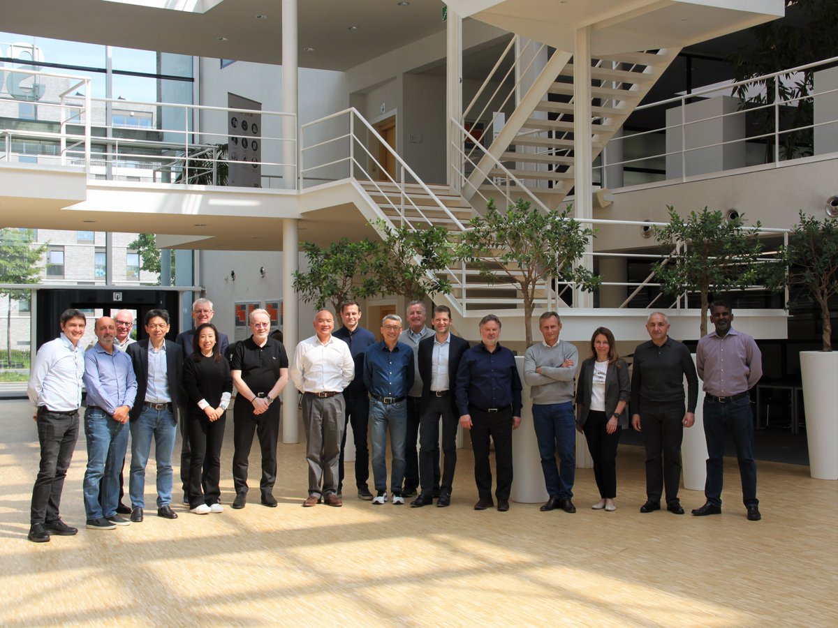 Day 2 of our CEO's trip to #Belgium included a demo of #Samplifly - our groundbreaking project that will revolutionize petrochemical sample transport using drones. #SGS