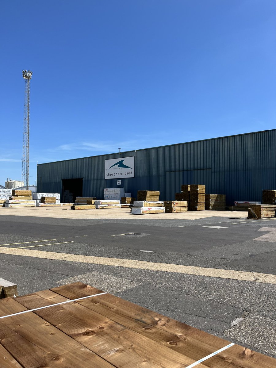 sussex_tours's tweet photo. Enjoyable guided walking tour around Shoreham Port this afternoon, as part of their sustainability week. #SWSP23 
Interesting to learn more about the size and scale of their operations ⛴️🏗️ https://t.co/325HEGCzL1