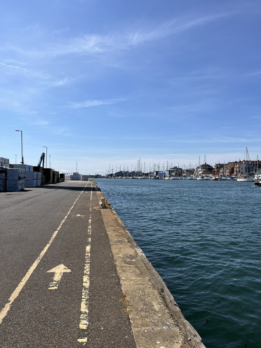 sussex_tours's tweet photo. Enjoyable guided walking tour around Shoreham Port this afternoon, as part of their sustainability week. #SWSP23 
Interesting to learn more about the size and scale of their operations ⛴️🏗️ https://t.co/325HEGCzL1