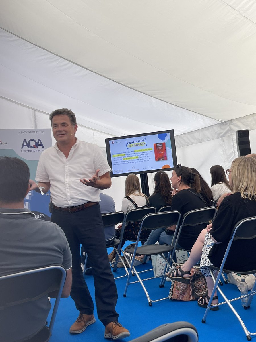 Ending day 1 of <a href="/EducationFest/">Festival of Education 🇬🇧</a> with a great session from <a href="/ChristianvN/">C J van Nieuwerburgh</a> focusing on quick conversations
