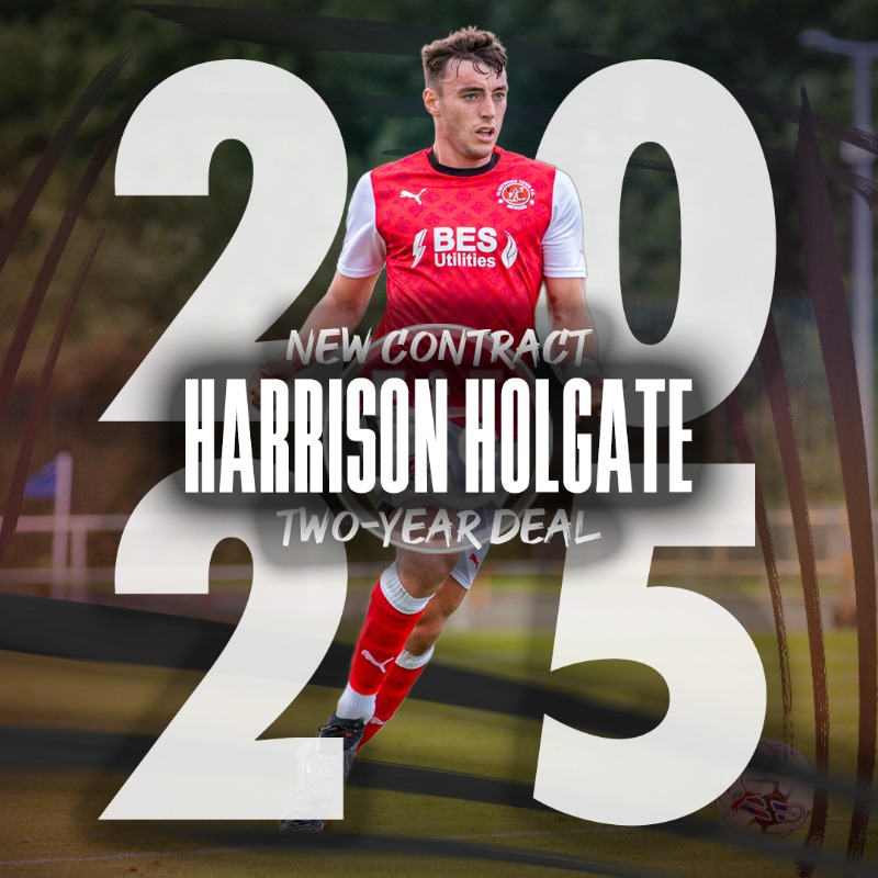 ftfc's tweet photo. 𝗧𝘄𝗼 𝗺𝗼𝗿𝗲 𝘆𝗲𝗮𝗿𝘀 𝗻𝗮𝗶𝗹𝗲𝗱 𝗱𝗼𝘄𝗻 👊

@HHolgate_ has put pen to paper this afternoon, agreeing to a new deal, which sees him stay at the club until 2025!

#OnwardTogether