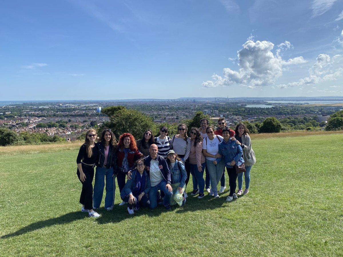 Another great day with our EY Spanish visiting teachers. Exploring early reading in the classroom and then seeing it in action at Stamshaw Infants and enjoying a view 😊 @chiuniAcademies @ChiuniEdu