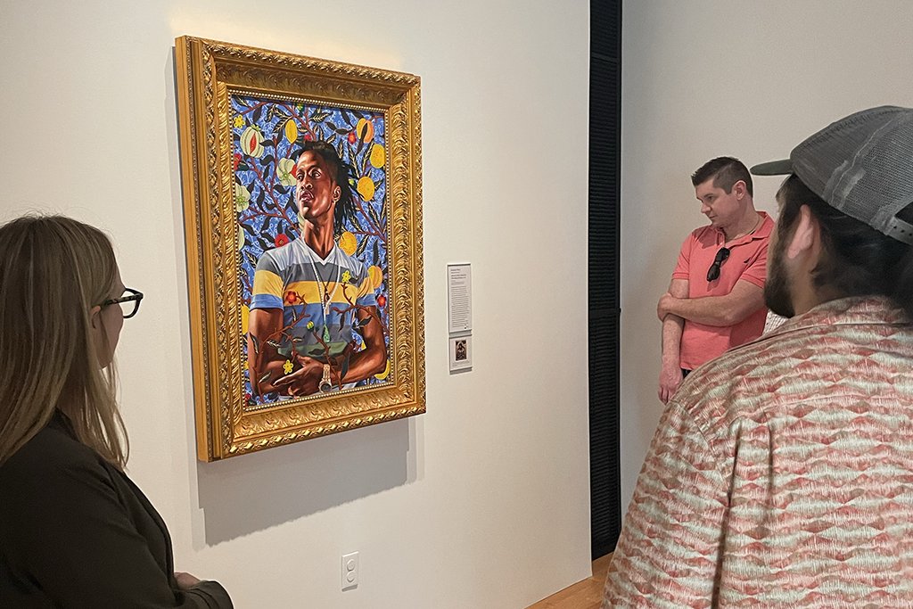 Students at @UConnHartford's Teacher Certification Program for College Graduates (TCPCG) explored community cultural wealth and representation on a tour of the @TheWadsworth. Thanks Lindsey! (Photo credit: @flipster33)