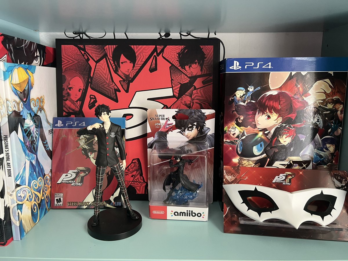 GreyGosamyr's tweet photo. You’ll never guess what my favorite game is https://t.co/kDmTEWIv5k