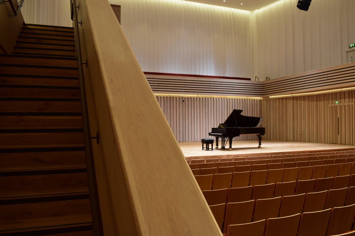 StollerHall's tweet photo. More job news - we're looking for someone for the role of Housekeeping Assistant, to help keep our venue looking clean and fresh!
Applications close 9am, Wednesday 19 July.
Find out more and apply: https://t.co/pKYDoC9CNl https://t.co/9ALawCJklU