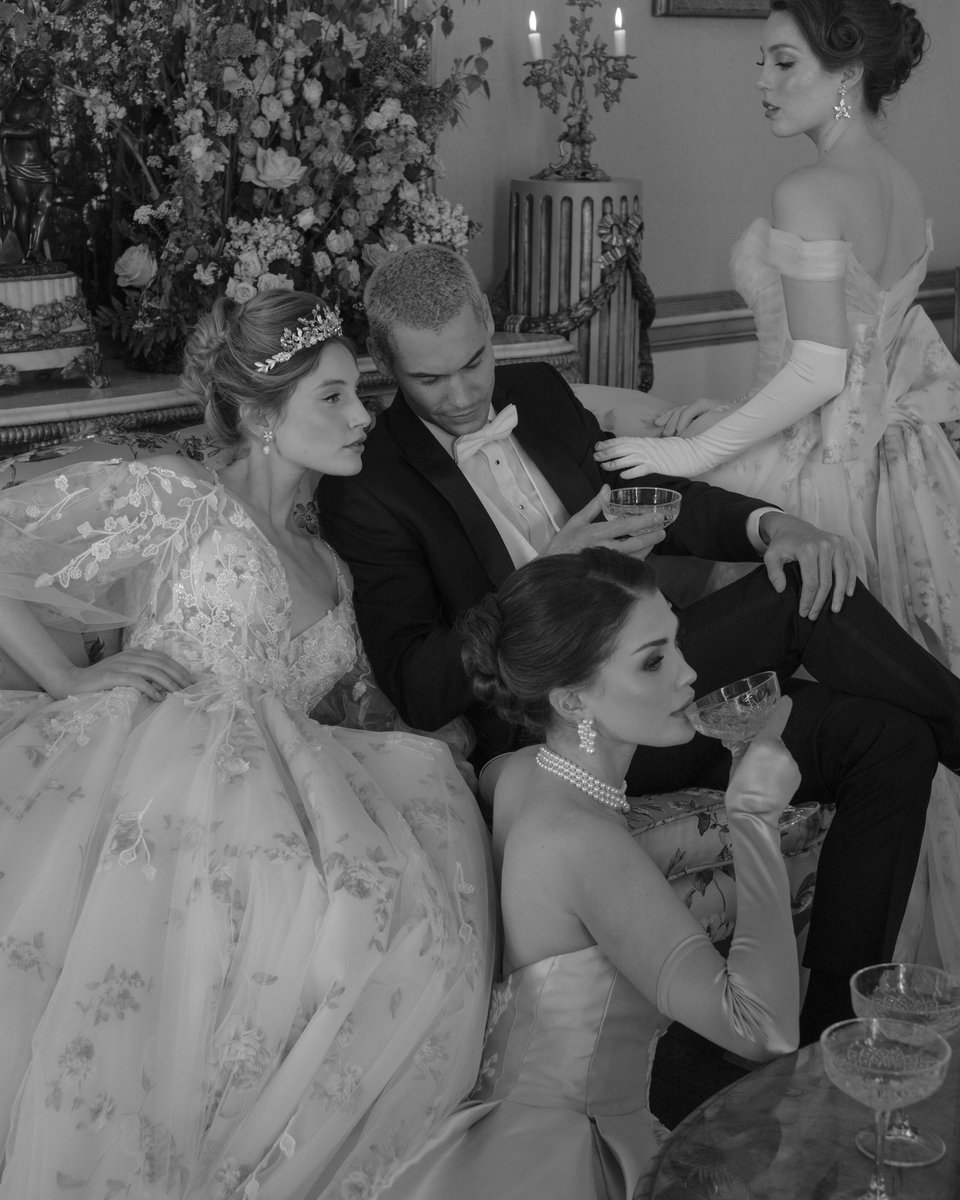 It's Debutante season and
josephinescottlondon does it well!

Josephine's upcoming 2024 collection is inspired by
the debutante era &amp; the Queen Charlotte’s ball which
works wonders with our opera ...
instagram.com/p/CuXEYGrO7KD/