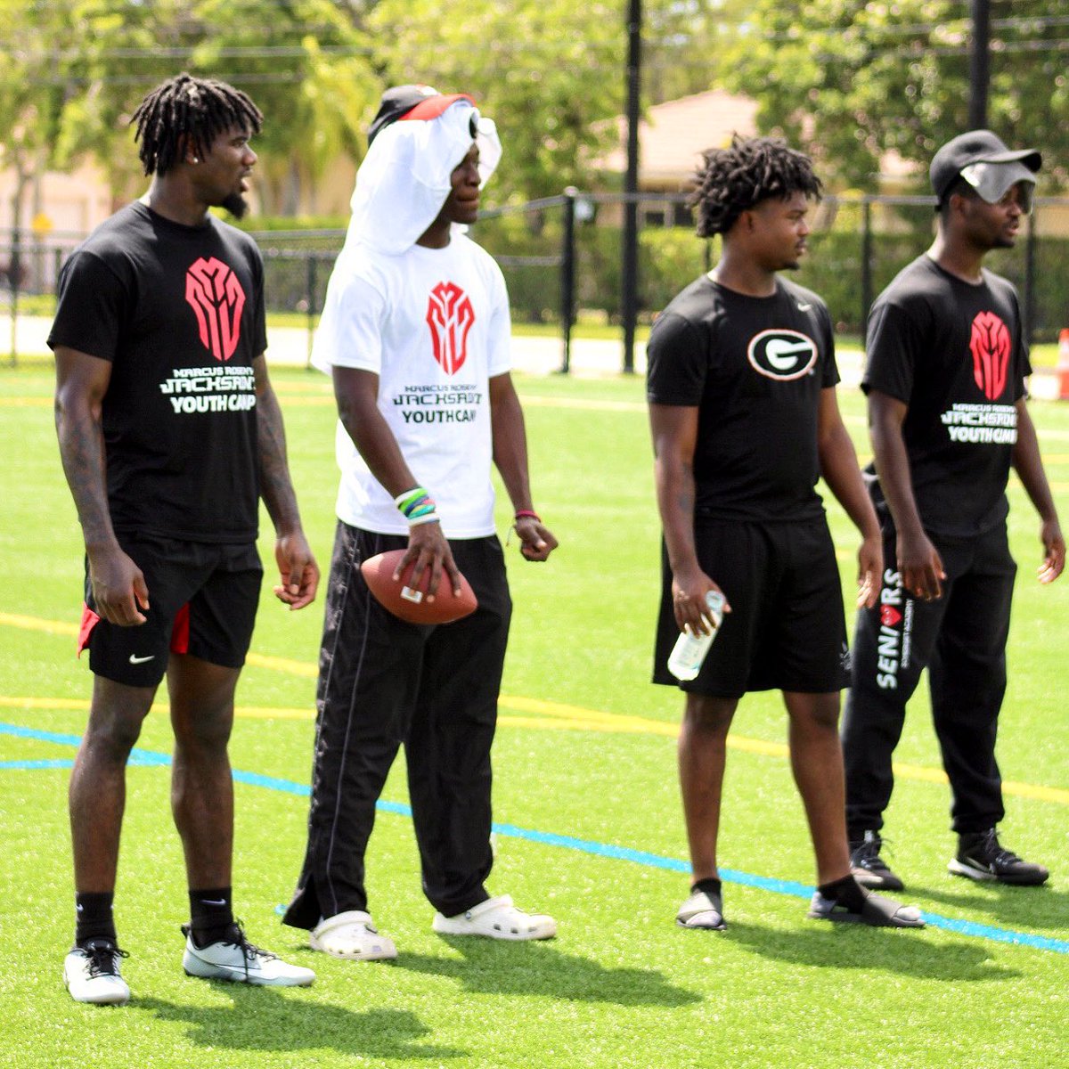 TEAM GO GET IT (⚔️) tweet media
