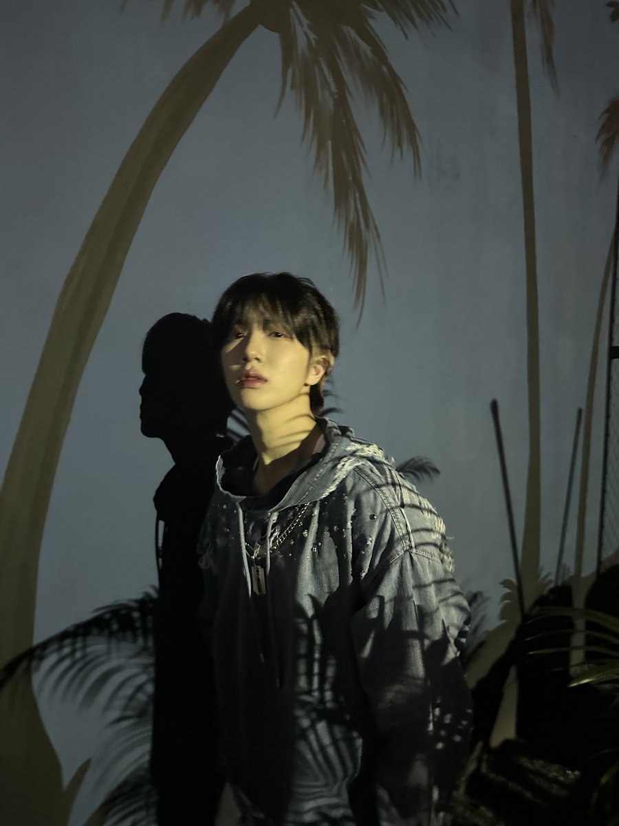 원진아... 네 눈이 바다처럼 깊구나...