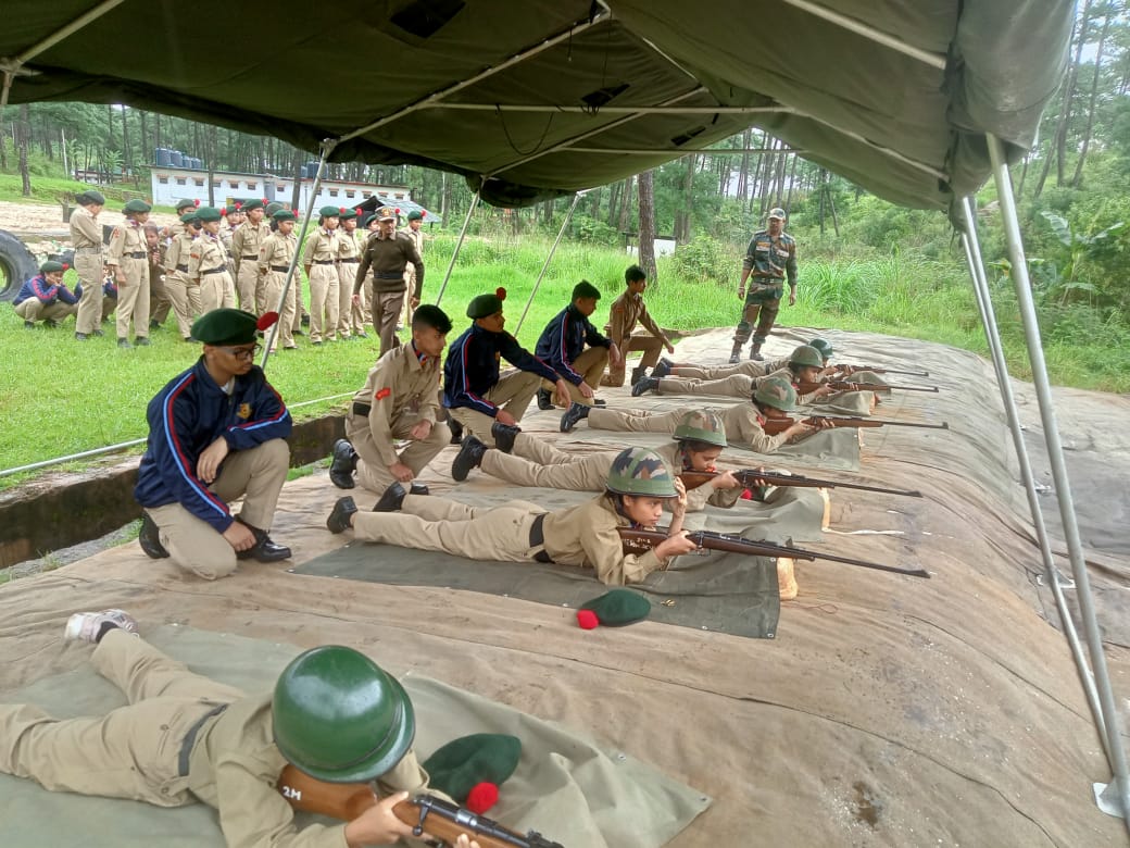 nccner's tweet photo. *CATC 24 &amp; IGC Drill at Shillong by  2 Megh Bn NCC .*
Day 4 - 6 July activities.
PT for CATC cdts.
Weapon handling  .22 rif.
Map reading topography and tech terms class.
Lecture on the Agneepath scheme.
Lecture on Health and Hygiene &amp; IGC drill.@HQ_DG_NCC @proshillong https://t.co/mTCs8JpKIG