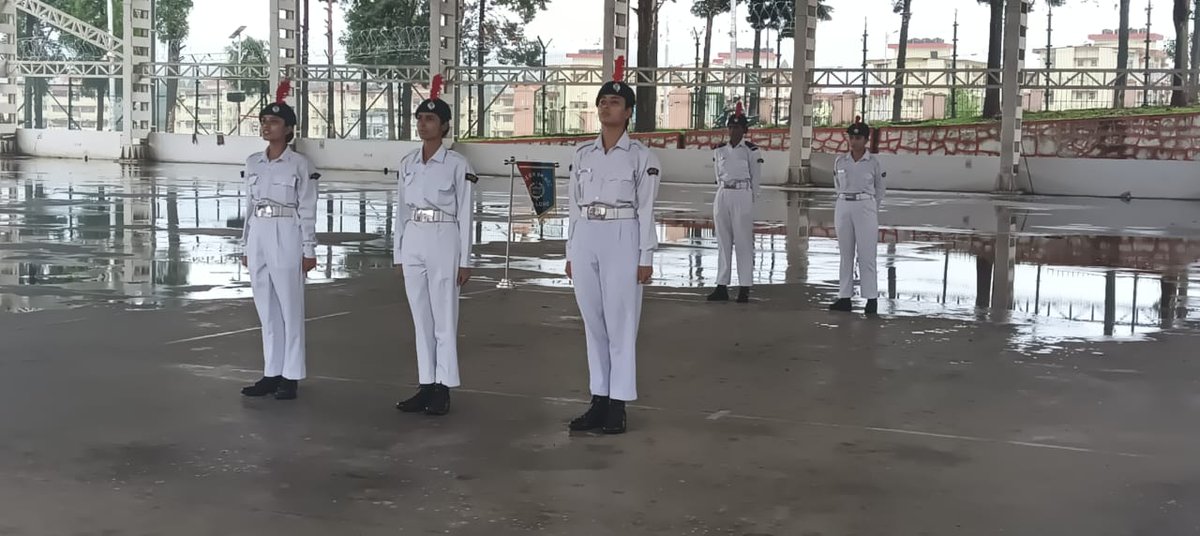 nccner's tweet photo. *CATC 24 &amp; IGC Drill at Shillong by  2 Megh Bn NCC .*
Day 4 - 6 July activities.
PT for CATC cdts.
Weapon handling  .22 rif.
Map reading topography and tech terms class.
Lecture on the Agneepath scheme.
Lecture on Health and Hygiene &amp; IGC drill.@HQ_DG_NCC @proshillong https://t.co/mTCs8JpKIG