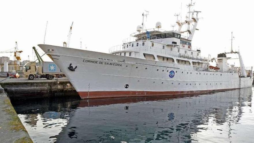 Viendo la botadura del Odón de Buen del <a href="/IEOoceanografia/">Instituto Español de Oceanografía (IEO-CSIC)</a> del <a href="/csic/">CSIC</a> me acordé del Coornide Saavedra que ya no existe y donde mi abuelo se jubiló de pescador. Una nueva etapa se abre para muchos, no solo para los cientific@s.