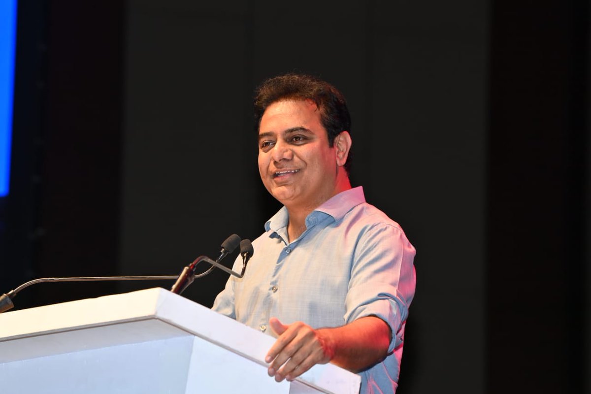 MinisterKTR's tweet photo. IT and Industries Minister @KTRBRS attended and spoke at the 2nd edition of the T-Innovation Summit, titled 'Gladiators of Mind,' held at HICC in Hyderabad. 

The summit, organized by @THubHyd,  is an annual event celebrating and commemorating the inauguration of T-Hub 2.0 and showcasing Hyderabad as the global innovation hub.

On the occasion, Minister KTR, along with Minister @chmallareddyMLA, launched T-Hub's initiative 'Innovate Telangana,' aimed at identifying and accelerating the most promising startups in the State.

The Ministers felicitated prominent speakers at the summit: Louise Leakey, a Kenyan Paleoanthropologist; Anil Seth, a Neuroscientist from the United Kingdom; and Sir Marcus du Sautoy, a Mathematician from the United Kingdom.

#InnovateWithTHub
