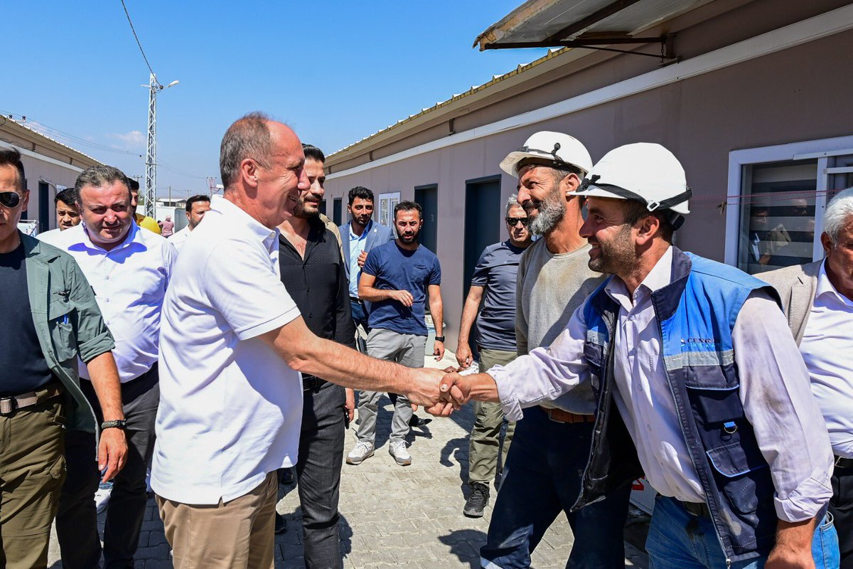 Bugün Kahramanmaraş, Pazarcık, Gaziantep Nurdağı ve İslahiye'de depremzede yurttaşlarımızla buluştuk.