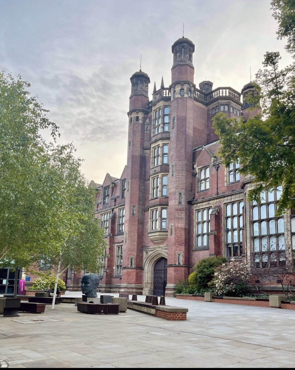 _44GRACE44_'s tweet photo. Blessed to have the opportunity to receive my masters degree and play ball again but in England this time! All glory to God who strengthens me 🙏🏽✨ @UniofNewcastle @NewcastleEagle  #England #overseas #basketball #mastersdegree https://t.co/l06v9zCI51