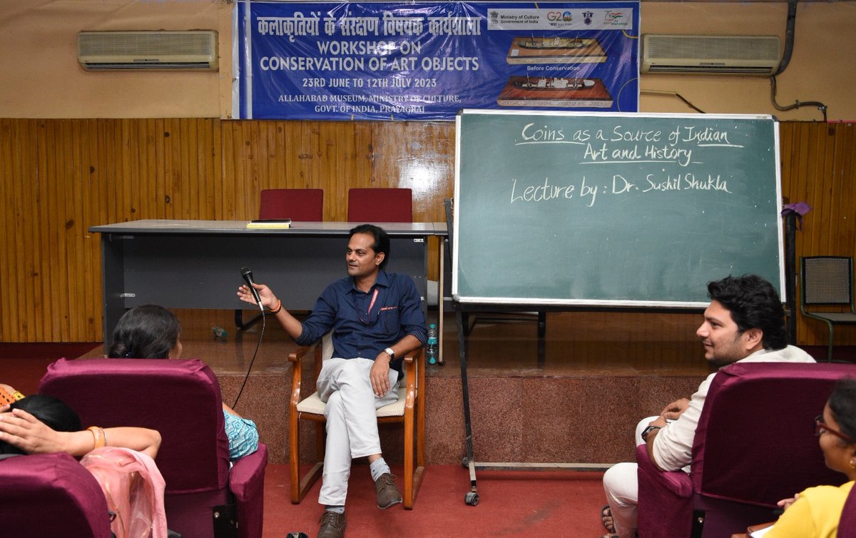 AllahabadMuseum's tweet image. In the conservation workshop a lecture was delivered by Dr. Sushil Shukla, Allahabad Museum on the topic Coins as a Source of Indian Art and History on 06-07-2023 #conservationworkshop  #myculturemypride #indianmuseumkolkata #culturalheritage #MinistryOfCulture #AmritMahotsav