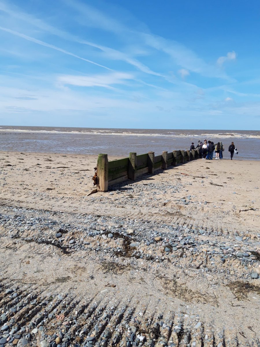 Geog_StMonicas's tweet photo. Our stunning classroom today. Y10 block 2 have worked extremely well on their coastal investigation. https://t.co/PayZk6zZCL