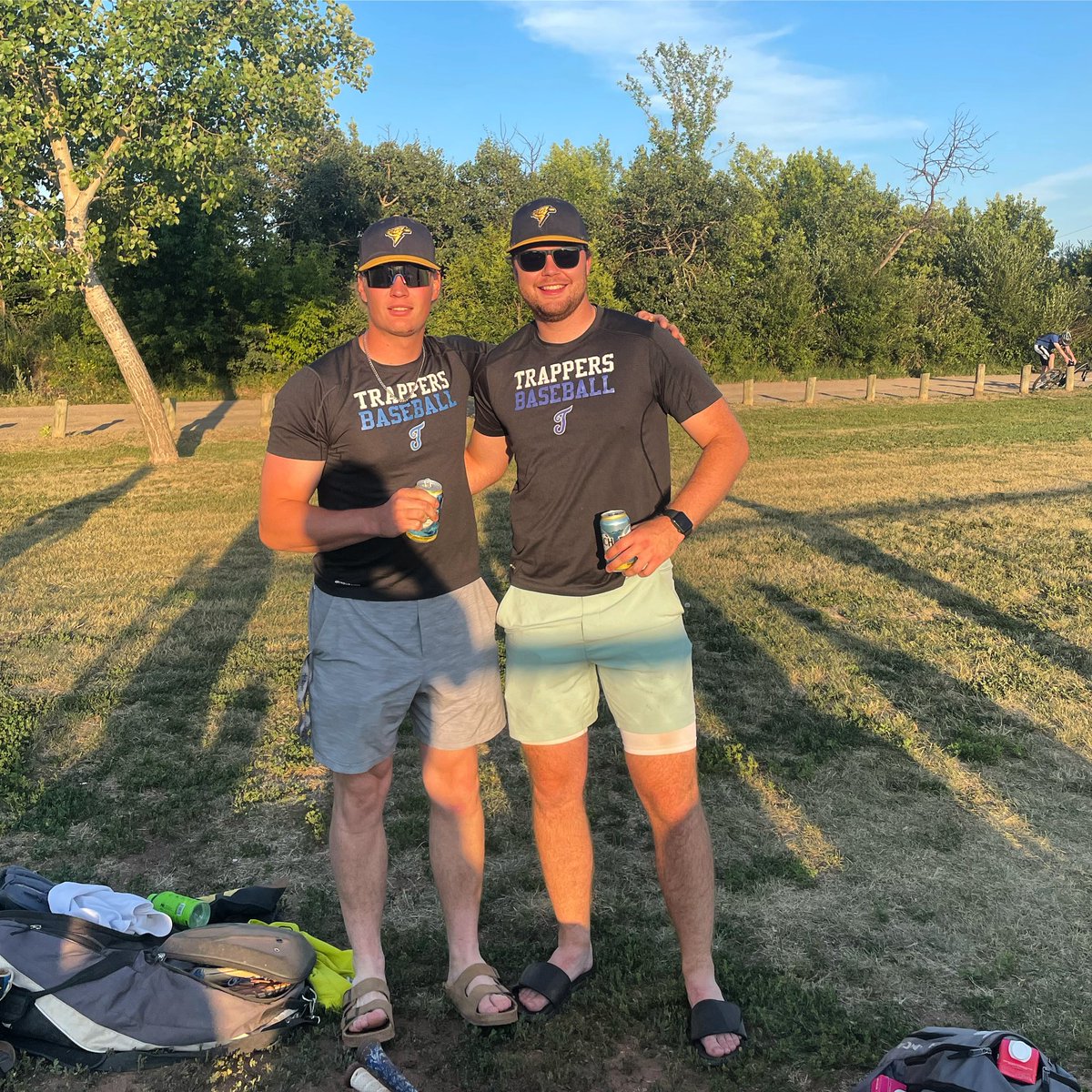 StoonThunder's tweet photo. Thunder with a big 9-4 win over the Rangers to remain a top the SMBL!

We have two #VitaminP player of the games tonight as Gavin hit not one, but two towering home runs, and a double to finish with 6RBI ⚡️

Bobby pitched 4 2/3 scoreless innings in his debut on the bump ⚡️ https://t.co/GGBVx5Uhjd