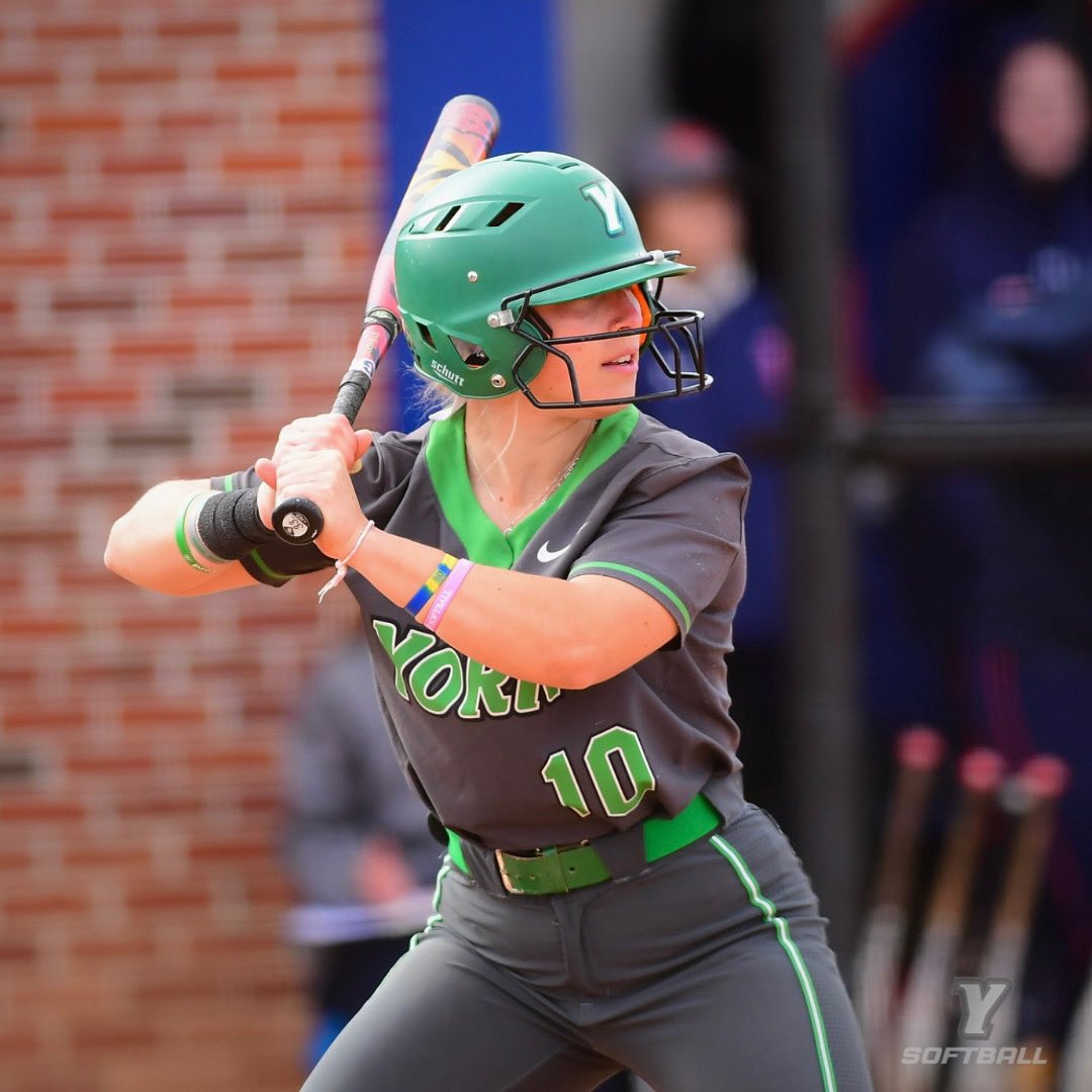 𝐀𝐜𝐚𝐝𝐞𝐦𝐢𝐜 𝐀𝐥𝐥-𝐌𝐀𝐂 𝐓𝐞𝐚𝐦

Alyssa Harhigh was named to the Spring Academic All-MAC team, which recognizes the top student-athletes both in the classroom and
in athletic competition during the 2023 spring semester.

🔗 gomacsports.com/news/2023/7/4/…

#LetsGoYork