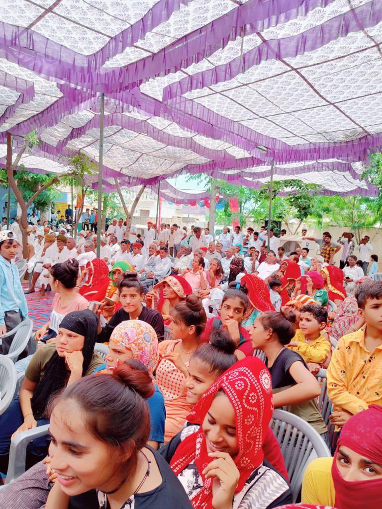 आज नावां विधानसभा क्षेत्र के मातासुखा (ग्राम पंचायत देवली कलां) तथा सांवतगढ ( ग्राम पंचायत श्यामगढ) में विभिन्न विकास कार्यों का लोकार्पण व शिलान्यास किया ॥
महेन्द्र चौधरी उपमुख्य सचेतक,विधायक नावॉ