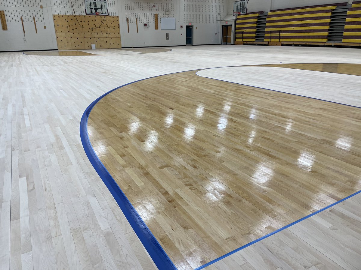 ITMSHawks's tweet image. 👀👀👀 ITMS gym will be 🔥 in a couple weeks!!! #ITfactor