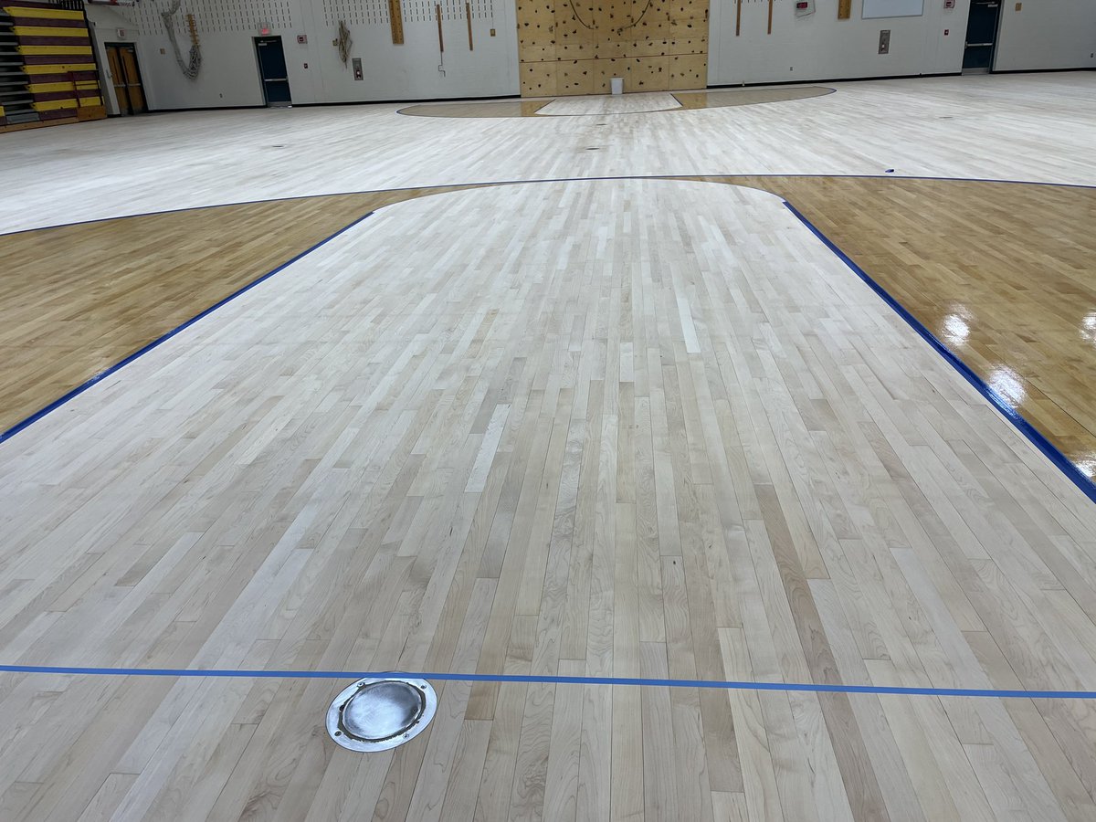 ITMSHawks's tweet image. 👀👀👀 ITMS gym will be 🔥 in a couple weeks!!! #ITfactor