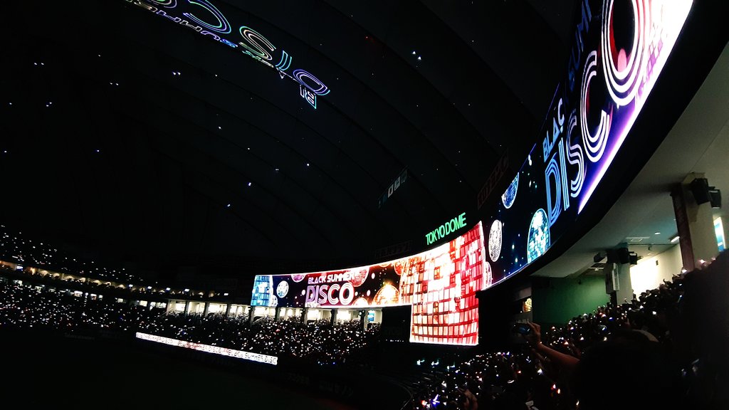 ryo_taki's tweet photo. 東京ドームをディスコにするブラサマの演出、最高にカッコ良かったし、
試合もダウナーな流れにアガる反撃の連続でこちらも最高にエキサイティングだった。
#chibalotte
#BSW https://t.co/IJE3mgeg8V