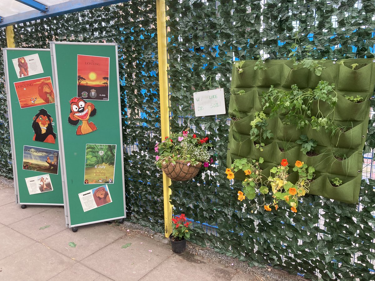 Selly Oak School tweet media
