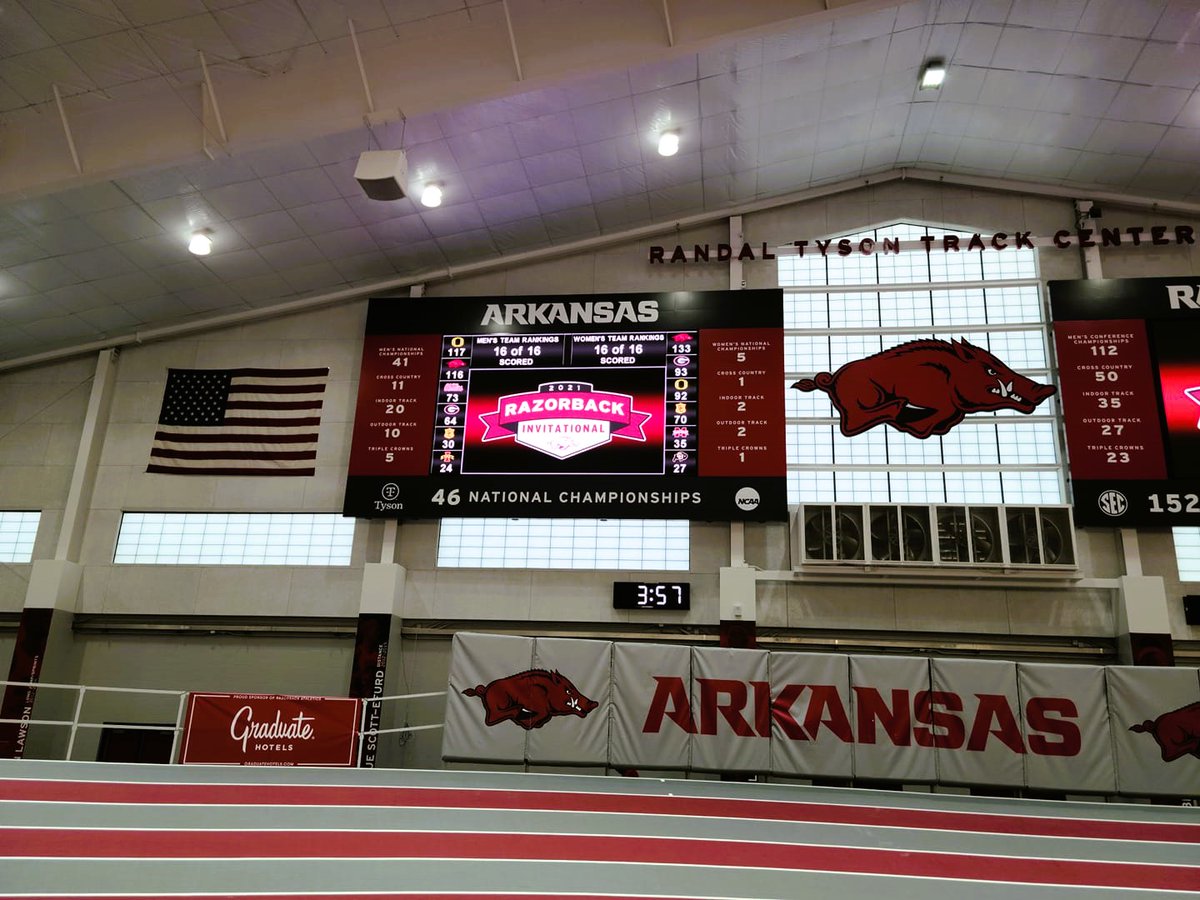 fierrojennifer's tweet photo. .@marblefallsisd @mfhs_track grad @kason_o to compete for a spot on Team USA!!! Photos by Adriana Kitchen/@ArkRazorbacks @pigtrailnation @mfboosterclub

https://t.co/BWD3QJHikz

#GoGetEmMustangs #TheBroadPodcaster #TexasChalkTalk #uil #marblefallstx #burnetcountytx #woopigsooie https://t.co/BNLpVeSi8h