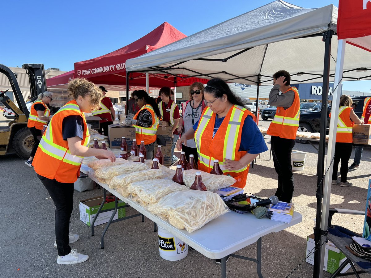 Today is Free Fry Day! 

Visit us until 4 p.m. today in Brandon at <a href="/Keystone_Centre/">Keystone Centre</a> and Portage la Prairie Mall to receive free <a href="/mccainfoods/">McCain Foods Canada</a> fries and <a href="/homestead_coop/">Homestead Co-op</a> / <a href="/HeritageCoopLtd/">HeritageCoopLtd</a> ketchup and help families with sick children by donating to RMHC Manitoba while there! 🍟💛