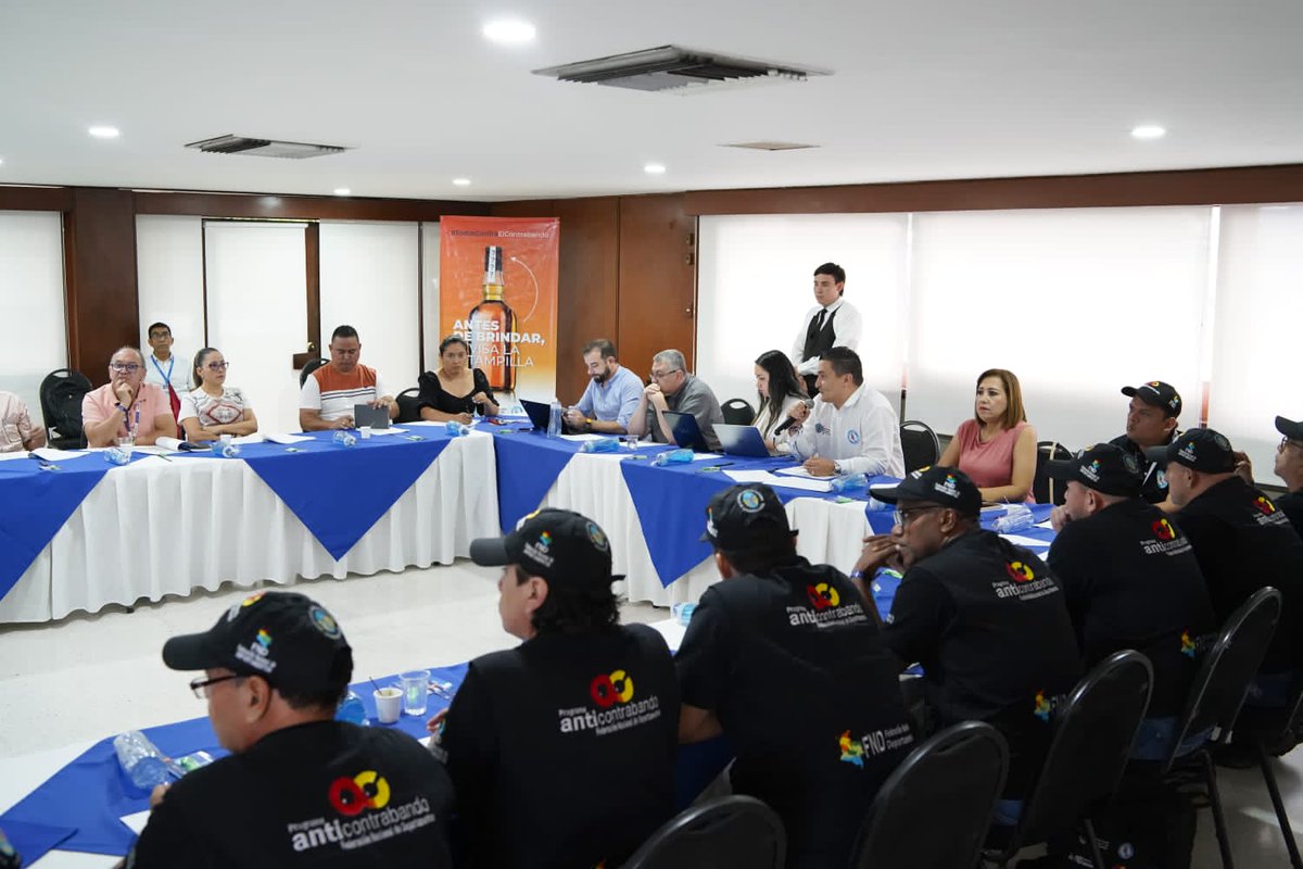 GoberNorte's tweet photo. Durante el comité Interinstitucional Anticontrabando se establecieron acciones para  disminuir la ilegalidad y evitar la evasión fiscal y el contrabando en procura de fortalecer las rentas del Departamento. https://t.co/ko55JRrSIv