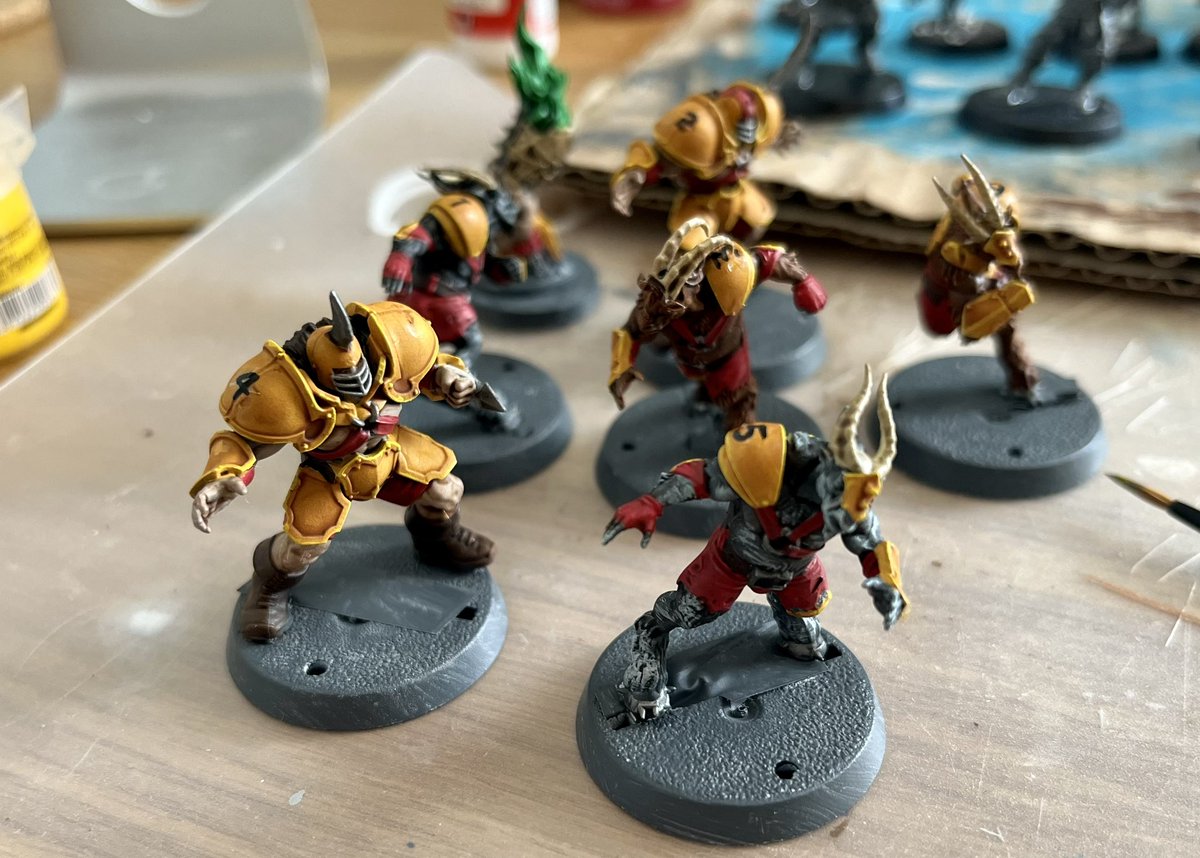 OUAkillteam's tweet photo. Fellgor ravagers? I still think these #blitzbowl model would proxy well into #killteam https://t.co/ttogizcBMv