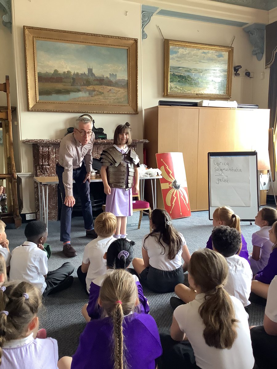 Year 4 loved their trip to the Guildhall Museum where they were able to look an old artefacts left behind by the Romans! We learnt that the Romans settled right here in Rochester and called it Durobrivae - meaning the ‘fort at the bridges’. <a href="/PrimaryElaine/">Elaine Primary</a> <a href="/IPAT_Edu/">The Inspire Partnership</a> <a href="/justmissali/">Miss Ali</a>