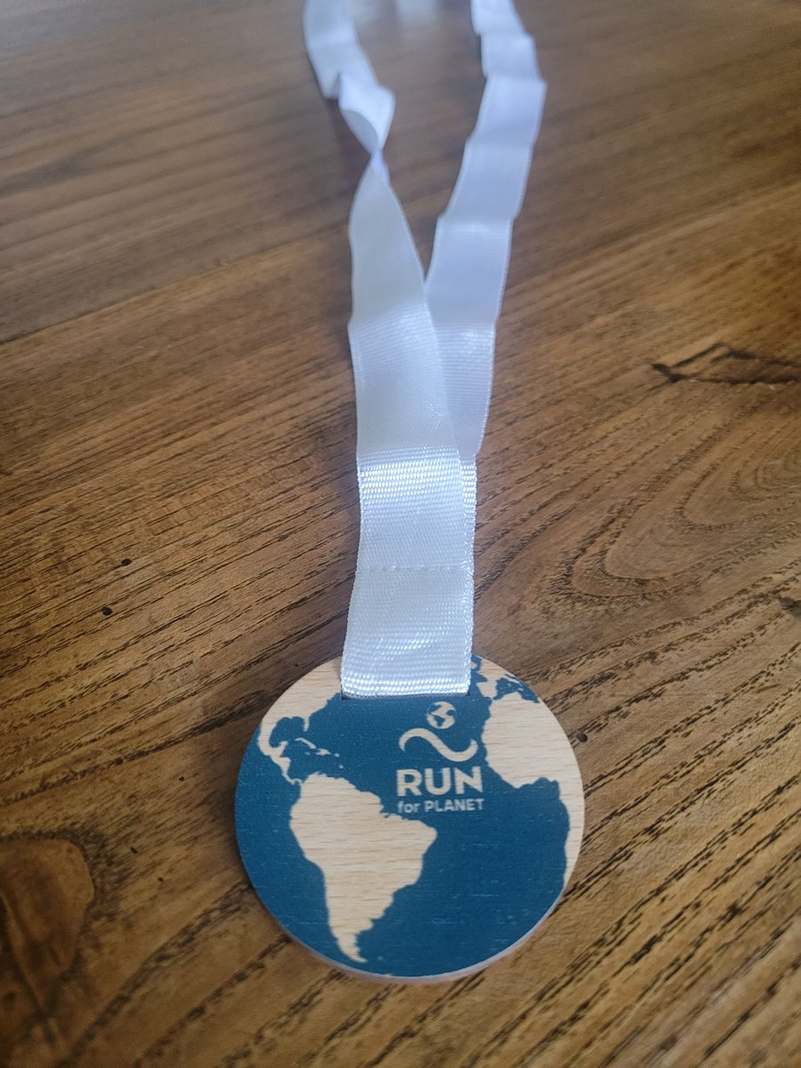 flo72flo72's tweet photo. 🏅Médaille (en bois) reçue🏅

Graou 🦖

🦶Un petit pas pour l'écologie 12754 pas pour moi 🏃‍♂️

🐳(J'avais choisi de donner à @seasheperdfans @SeaSheperds )

@TheDinoVox
@RunforPlanet1

#Graou 
#Graou4fit
#Runforplanet https://t.co/ATk8Lj2XTm