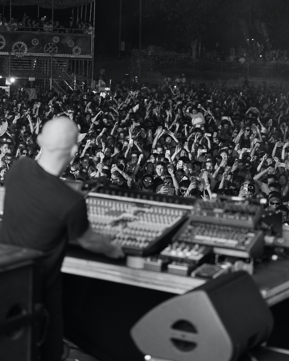 paulkalkbrenner's tweet image. Danke Madrid. That was special 🖤  

#paulkalkbrenner #maudefestival  

📷 guillegs.es